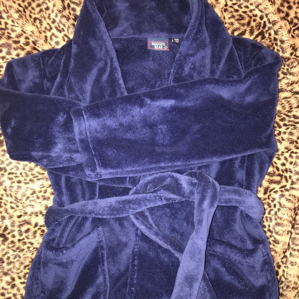 🍿 Rugged Bear Fleece Robe 🍿 - Picture 2 of 5